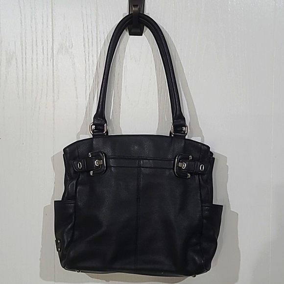 Tignanello Black Leather Shoulder Bag - Picture 8 of 11